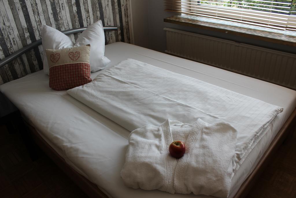 Gaestehaus Lodge Fockbek Quarto foto